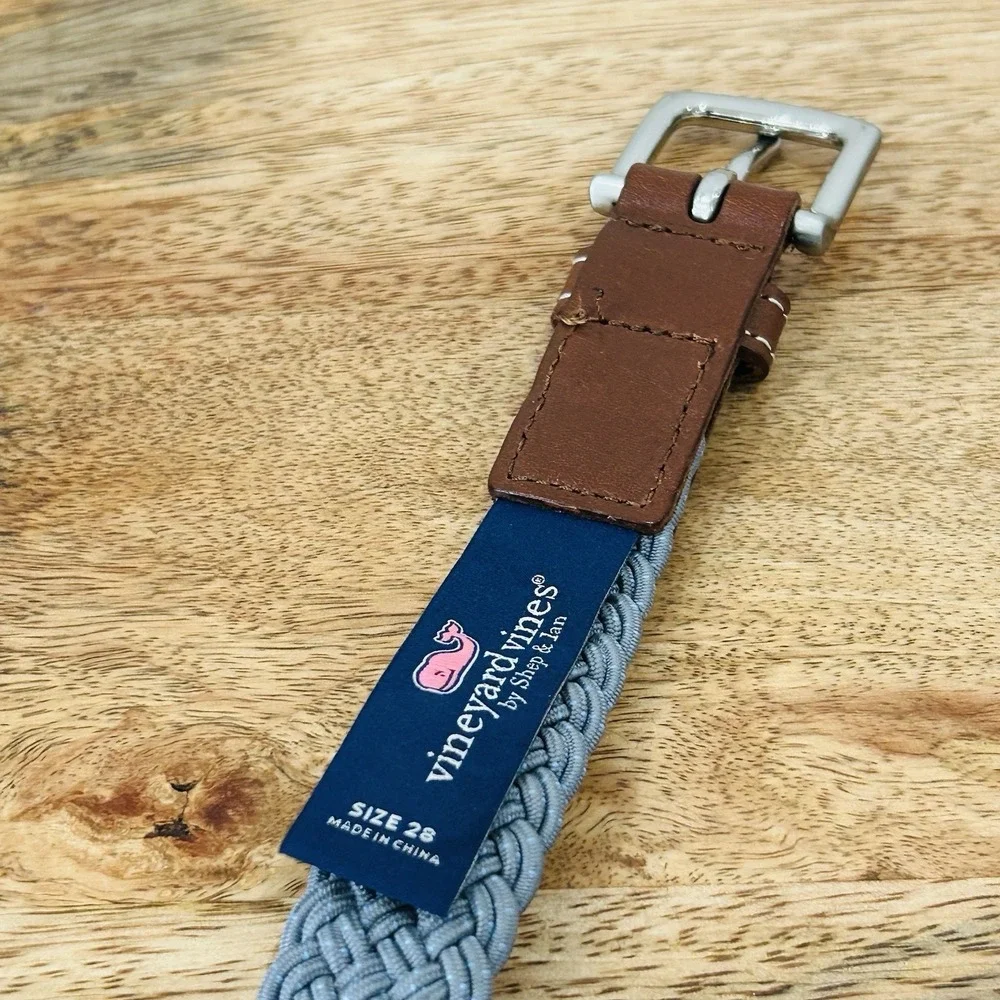 Vineyard Vines gently worn